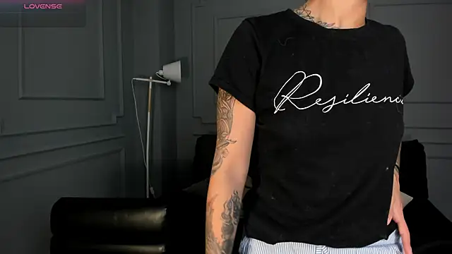 MariaHerrera  online show from November 30, 5:33 am