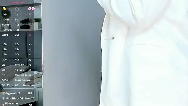 Salome Diaz  online show from February 27, 7:37 pm