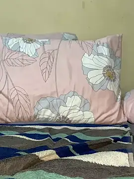 HornyxLadie online show from January 21, 2:00 am