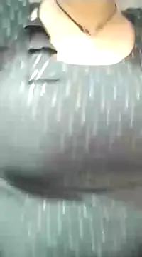 Snapshot of Indian-Nazia chatting on January 4, 9:43 am Indian-Nazia online show from January 4, 9:43 am