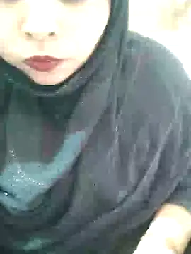 Snapshot of Indian-Nazia chatting on January 22, 9:35 am Indian-Nazia online show from January 22, 9:35 am