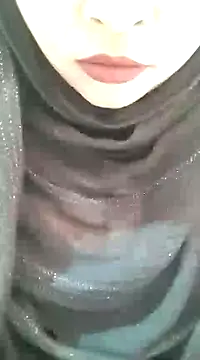 Snapshot of Indian-Nazia chatting on January 28, 8:25 am Indian-Nazia online show from January 28, 8:25 am