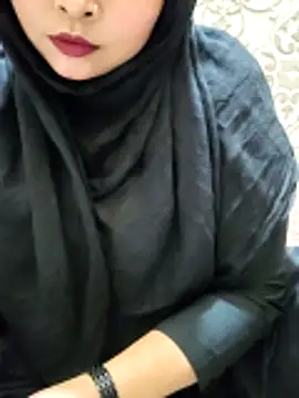 Indian-Nazia online show from April 18, 7:18 pm