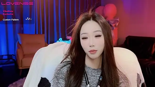 JoooJo  online show from February 25, 5:25 pm