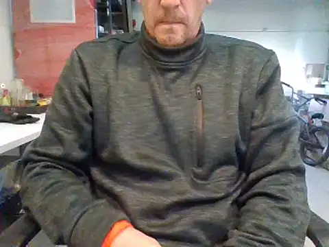 Snapshot of Raimundo1971 chatting on July 30, 1:43 pm Raimundo1971 online show from July 30, 1:43 pm