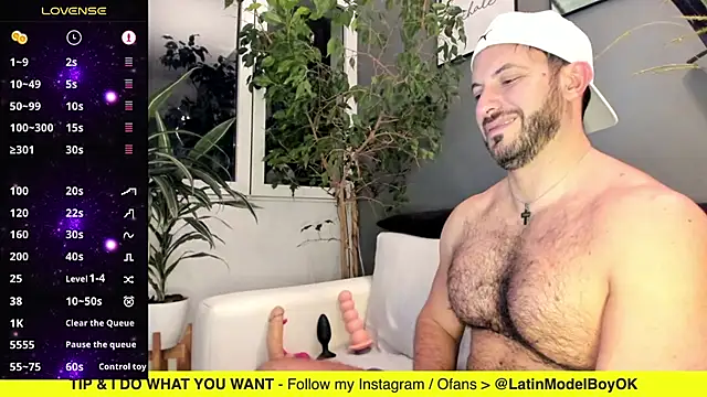 arielenbsas online show from March 14, 3:04 am