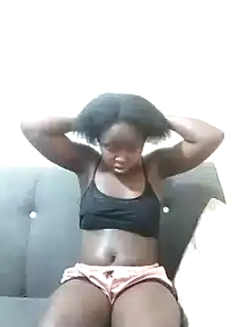 Snapshot of Sweetcecie01 chatting on September 15, 8:53 pm Sweetcecie01 online show from September 15, 8:53 pm