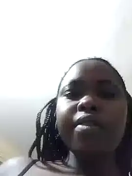 Snapshot of Sweetcecie01 chatting on October 10, 9:14 pm Sweetcecie01 online show from October 10, 9:14 pm