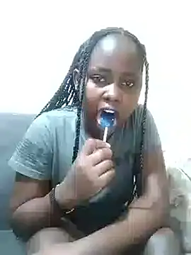 Sweetcecie01 online show from October 24, 9:44 pm