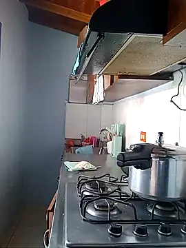 AngelaCoffee online show from March 7, 7:33 pm