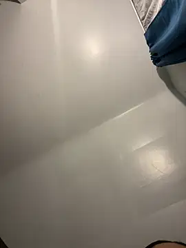 AUNYXXX online show from March 2, 1:26 am