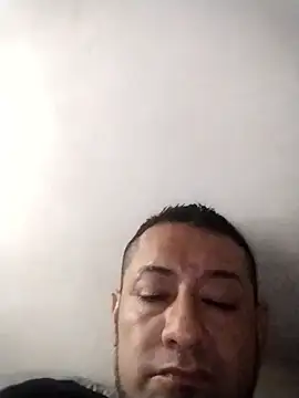 Snapshot of daddy_maxit chatting on April 29, 4:44 pm daddy maxit online show from April 29, 4:44 pm