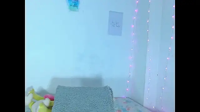 auroraa sexy online show from February 4, 7:33 pm