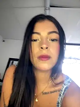 Snapshot of Dulce-diosa chatting on December 4, 5:33 pm Dulce-diosa online show from December 4, 5:33 pm