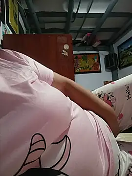 clarita 01 online show from June 8, 10:04 am