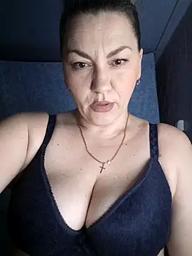 Snapshot of Ant0nina chatting on March 9, 10:08 pm Ant0nina online show from March 9, 10:08 pm