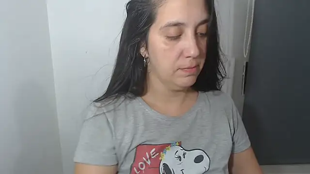 Snapshot of lulitasexy chatting on February 21, 1:00 am lulitasexy online show from February 21, 1:00 am