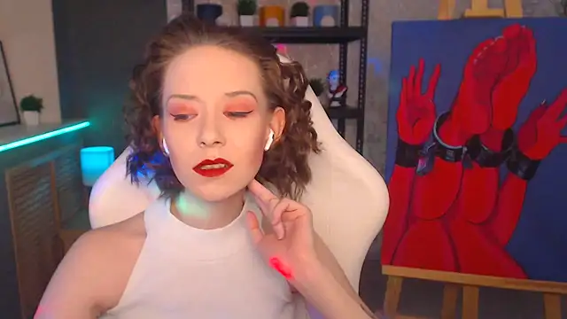 FascinatingEyess online show from January 24, 7:28 pm