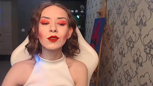 Snapshot of FascinatingEyess chatting on May 25, 9:10 pm FascinatingEyess online show from May 25, 9:10 pm