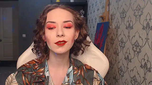 Snapshot of FascinatingEyess chatting on June 15, 8:22 pm FascinatingEyess online show from June 15, 8:22 pm