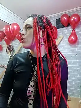 Snapshot of elizatexx chatting on February 14, 12:19 am elizatexx online show from February 14, 12:19 am