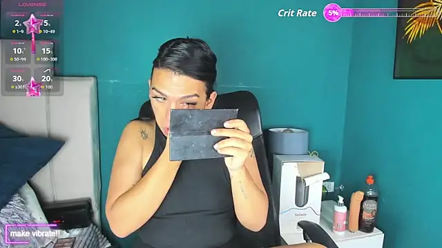 yossi peach cute online show from November 29, 8:23 pm