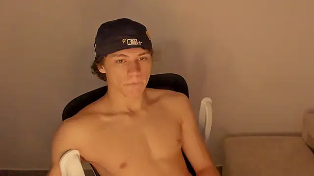 laurent nova online show from December 21, 4:41 am