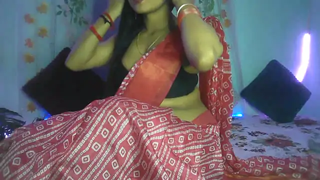 Snapshot of Queenhimanshi chatting on February 1, 9:00 am Queenhimanshi online show from February 1, 9:00 am