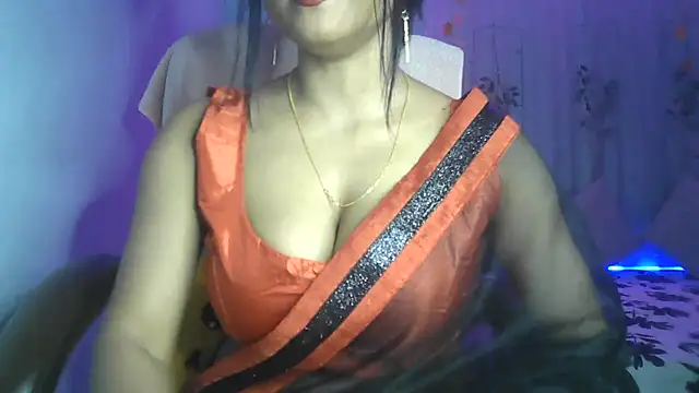 Snapshot of Queenhimanshi chatting on February 23, 8:00 pm Queenhimanshi online show from February 23, 8:00 pm