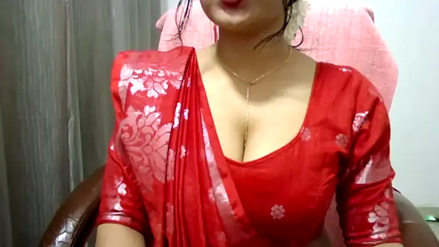 Snapshot of Queenhimanshi chatting on November 26, 5:36 pm Queenhimanshi online show from November 26, 5:36 pm
