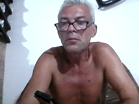 Snapshot of Picolo4111 chatting on September 23, 7:55 am Picolo4111 online show from September 23, 7:55 am