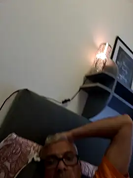 Snapshot of Picolo4111 chatting on September 29, 3:50 pm Picolo4111 online show from September 29, 3:50 pm