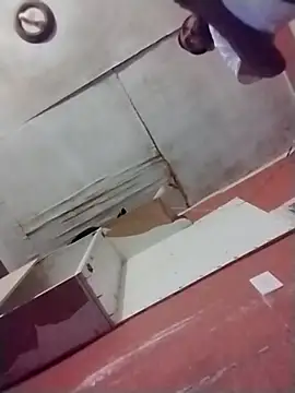 Snapshot of brownfeet chatting on December 25, 2:35 am brownfeet online show from December 25, 2:35 am