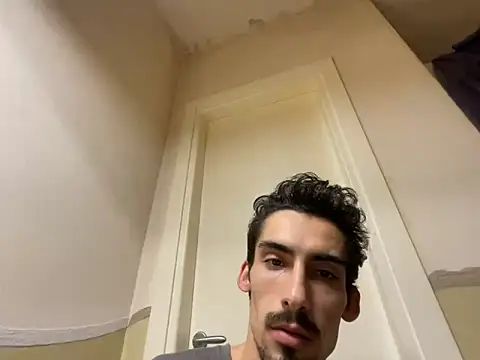 LamponaeFoglia3 online show from December 17, 4:11 pm