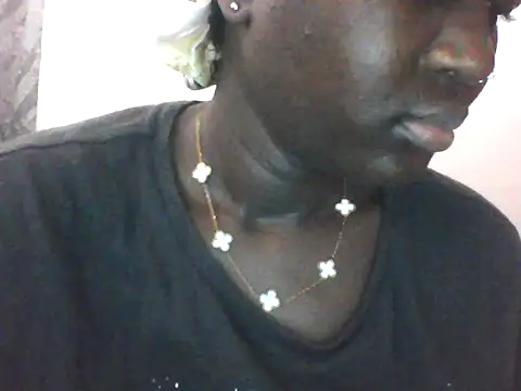 Snapshot of Princess_Tamara chatting on October 24, 6:32 am Princess Tamara online show from October 24, 6:32 am