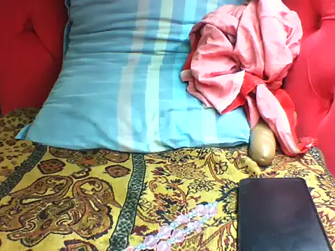 Snapshot of Princess_Tamara chatting on November 3, 4:19 pm Princess Tamara online show from November 3, 4:19 pm