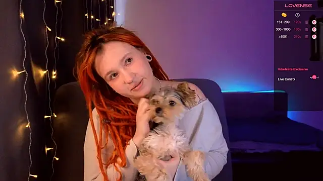 The Full Red Moon online show from February 7, 10:30 am