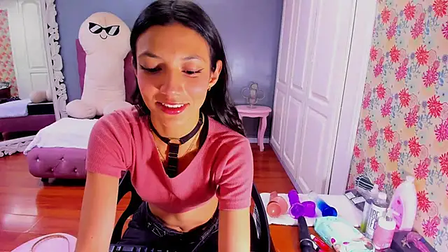 Snapshot of Iris_Stone_ chatting on January 29, 10:58 am Iris Stone online show from January 29, 10:58 am