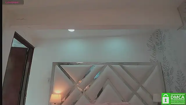 Snapshot of belacampbell chatting on March 5, 7:49 pm belacampbell online show from March 5, 7:49 pm