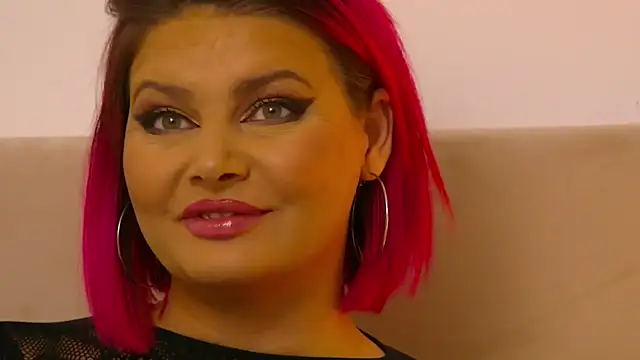 RissaRheys online show from December 3, 11:57 pm