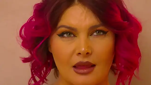 RissaRheys online show from December 14, 4:45 am