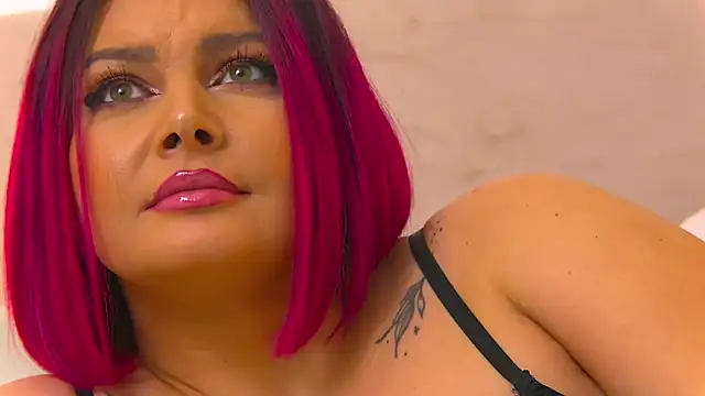 RissaRheys online show from December 17, 12:23 am