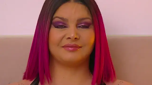 RissaRheys online show from February 3, 8:24 pm