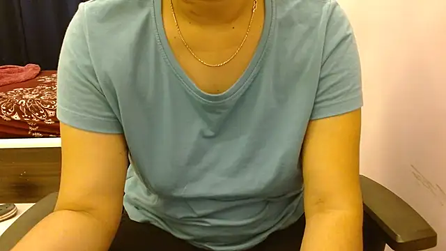 priya  81 online show from January 8, 6:31 pm