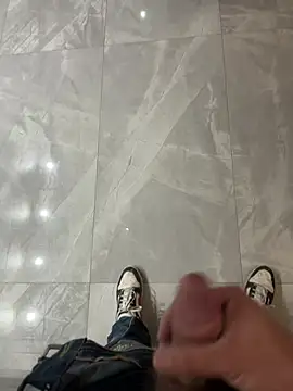 -Manu-85 online show from April 24, 8:44 pm