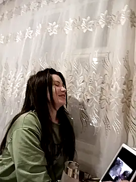 Snapshot of dorin1937 chatting on December 22, 9:20 pm dorin1937 online show from December 22, 9:20 pm