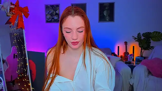 Alyssa Smitt online show from March 16, 8:10 am