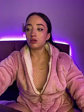 Ady 18 online show from March 12, 10:07 pm