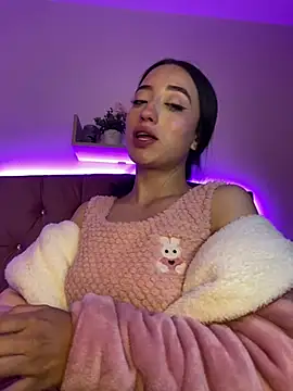 Ady 18 online show from March 13, 1:43 am