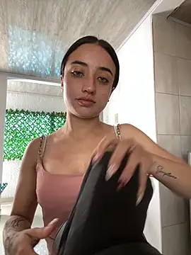 Ady 18 online show from September 11, 6:08 pm